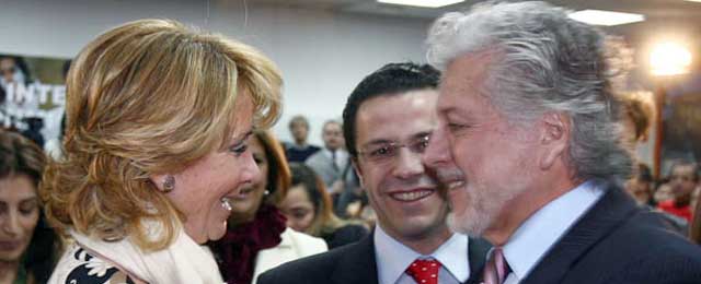 Esperanza Aguirre: "rechazo todo tipo de redadas o persecuciones indiscriminadas hacia los inmigrantes"