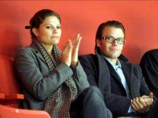 Victoria de Suecia se casar&aacute; en 2010 con Daniel Westling