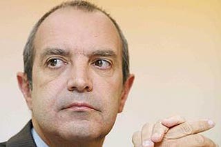 El Gobierno ZP mantiene a RTVE sin el contrato previsto para 2008-2010