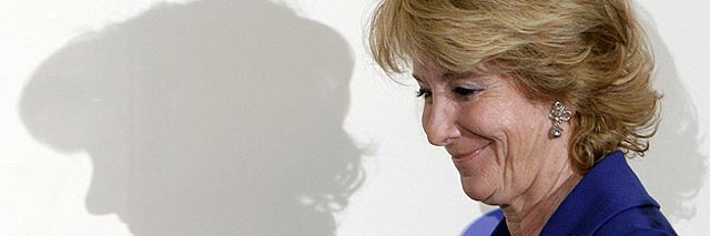 Aguirre no le tiene miedo a B&aacute;rcenas: "Le pido de rodillas que haga p&uacute;blica la informaci&oacute;n sobre m&iacute;"
