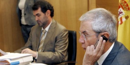 Touri&ntilde;o quiso deshacerse de sus lujosos muebles tras perder las elecciones