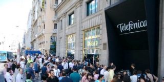 Telef&oacute;nica entrar&aacute; en el negocio editorial ante la llegada del iPad