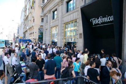 Telef&oacute;nica entrar&aacute; en el negocio editorial ante la llegada del iPad
