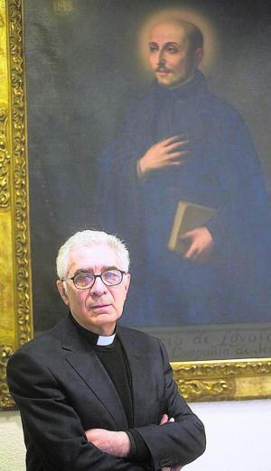 "La vida religiosa en España vive una transición"