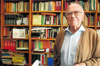 Carrillo defiende la gesti&oacute;n de ZP y ataca a Rajoy: "Es como Le Pen"