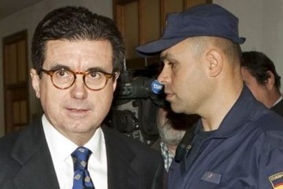 El juez retira el pasaporte a Matas al creer que existe riesgo de fuga