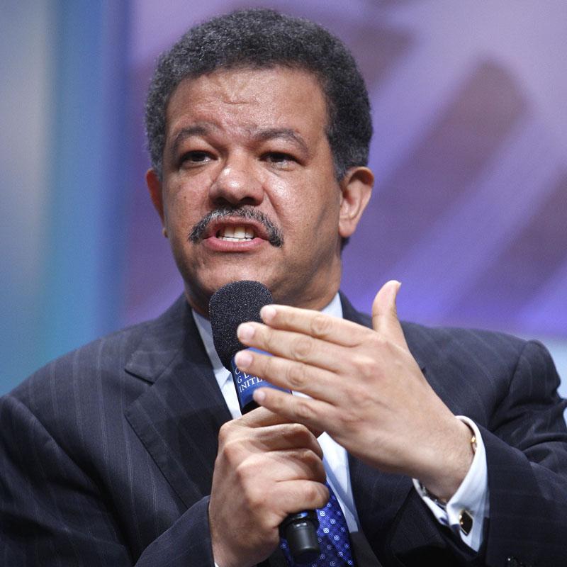 Leonel Fern&aacute;ndez solicita medidas concretas para reconstruir Hait&iacute;