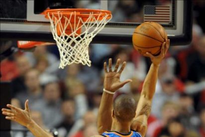 Los Lakers se enfrentar&aacute;n a Thunder y Magic a Bobcats