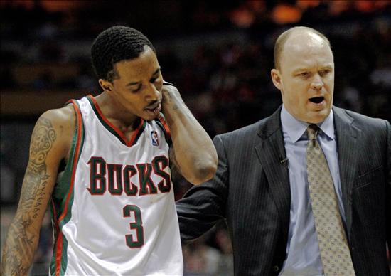 107-89. Salmons lider&oacute; a los Bucks para derrotar a los Hawks