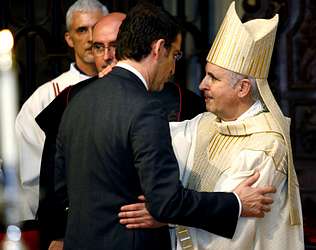 Quinteiro toma posesi&oacute;n de Tui-Vigo