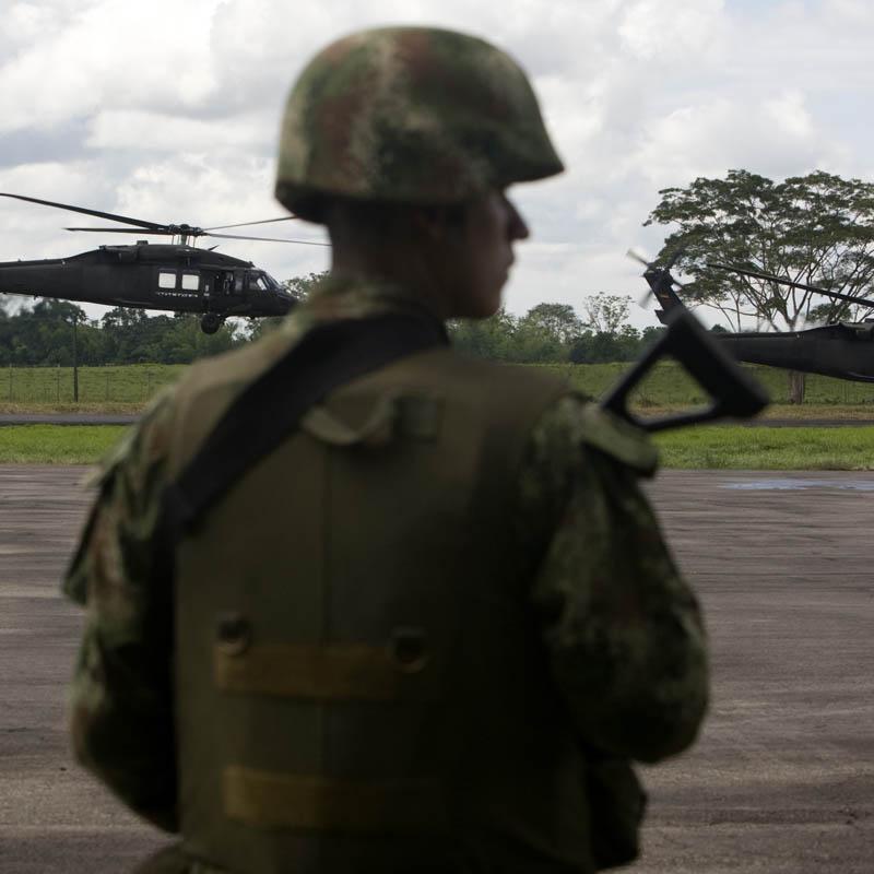 Mueren al menos 13 personas en combates entre el Ejército y las FARC