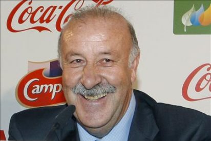 El seleccionador español asegura que "el tercer portero no será testimonial"