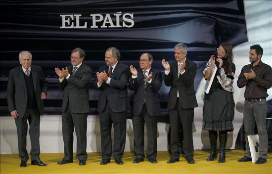 Cebri&aacute;n plantea fin de los diarios "tal y como lo hemos vivido"