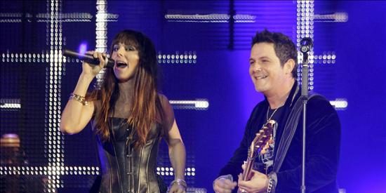 Madrid se rinde al embrujo de Alejandro Sanz en una noche paradis&iacute;aca