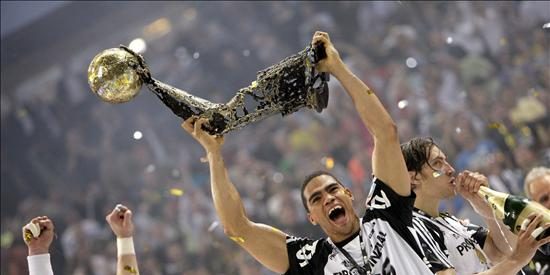 34-36. El Kiel impide al Barcelona levantar de nuevo la Copa de Europa