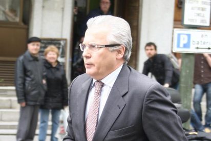 Garz&oacute;n solicita su libre absoluci&oacute;n en la causa de los cr&iacute;menes del franquismo