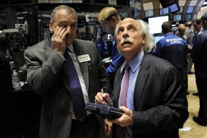 El Dow Jones baja el 1,59 por ciento en la apertura