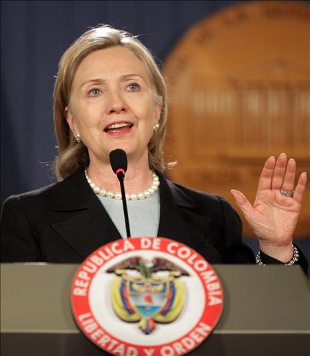 Clinton est&aacute; "satisfecha" por las sanciones de la ONU y conf&iacute;a que lleven a una negociaci&oacute;n real