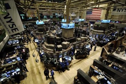 Wall Street baja el 0,19 por ciento tras aceptar BP un fondo para compensar por el vertido