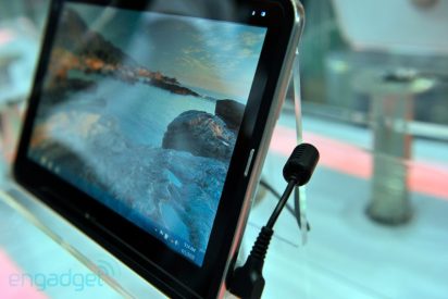 LG tambi&eacute;n presenta su tableta anti-iPad