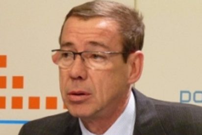 Clemente (PP) lamenta que los tr&aacute;nsfugas de Benidorm "no abandonen el Ayuntamiento y act&uacute;en con el benepl&aacute;cito de Paj&iacute;n"