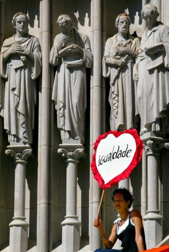 La Iglesia cat&oacute;lica sin plan contra la laicizaci&oacute;n