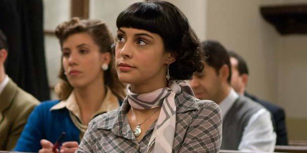 Condenan al fan que disparó con una ballesta a la protagonista de "Amar en tiempos revueltos"