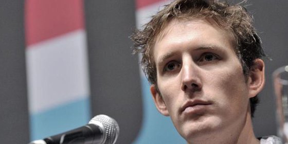 Andy Schleck (Saxo Bank) gana en Morzine y Cadel Evans (BMC) se coloca líder