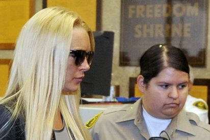 La entrada en pris&oacute;n de Lindsay Lohan