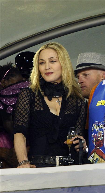 Madonna contin&uacute;a en Par&iacute;s el rodaje de su pel&iacute;cula "W.E."