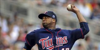 4-0. Liriano con los Mellizos controla desde la lomita a los Marineros y los vence