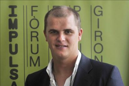 Telef&oacute;nica compra un 85 por ciento de la red social Tuenti por 70 millones