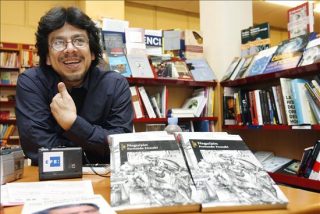 Iwasaki opina que "en Espa&ntilde;a gusta reirse, pero prefieren decir que leen 'La N&aacute;usea'"