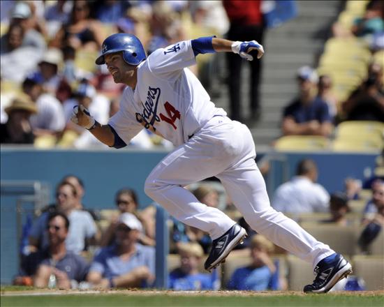 8-3. Lilly supera a Marquis en su juego 300 de por vida y gana