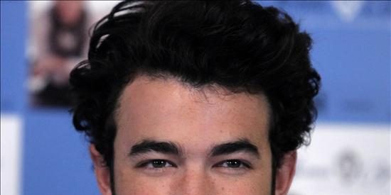 Kevin Jonas est&aacute; encantado con el matrimonio, pero descarta ser padre pronto