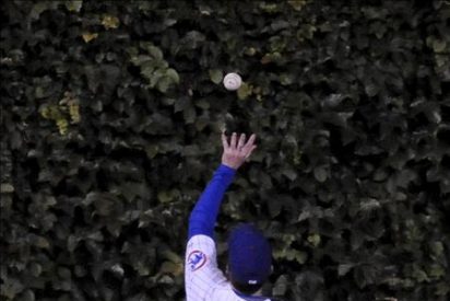 11-7. Heisey remolca a Edmonds y da triunfo a los Rojos