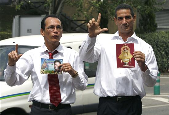 Llegan a Espa&ntilde;a otros dos presos pol&iacute;ticos cubanos tras ser excarcelados