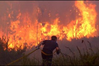 Controlados los incendios de Laza, Chandrexa de Queixa y Castrelo do Val