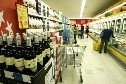 Hipermercados y supermercados operan sin problemas de abastecimiento y con afluencia de p&uacute;blico habitual