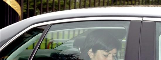 El Rey Alberto II encarga a la Cámara y el Senado buscar un acuerdo para el gobierno de Bélgica