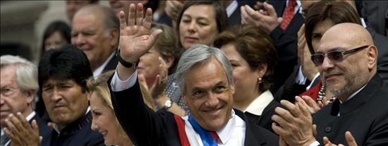 Chile celebra 200 a&ntilde;os "con esp&iacute;ritu unidad" pero en un convulsionado momento
