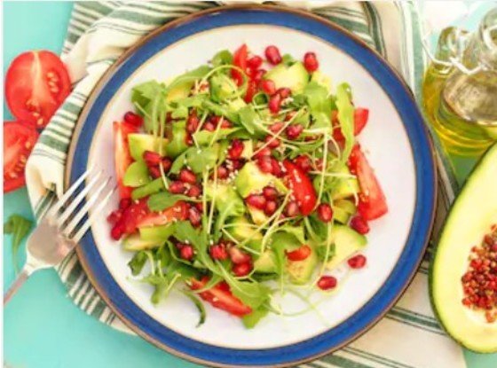 Ensalada de granada y aguacate?