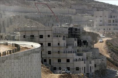 El presidente de EEUU asegura que las acciones de Israel no son "beneficiosas" para el proceso de paz