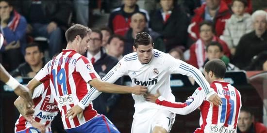 El Madrid mantiene al Barcelona a un punto a dos semanas del cl&aacute;sico