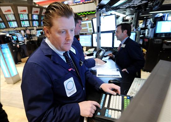 Las tecnol&oacute;gicas frenan las p&eacute;rdidas en Wall Street