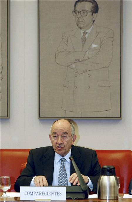 Los presupuestos llegan hoy al Senado con la cita de Fernández Ordóñez