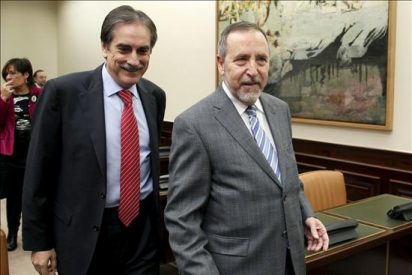 Trabajo quiere que sean las empresas las que contraten a los empleados del hogar