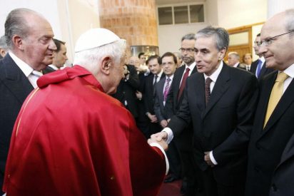 Ram&oacute;n J&aacute;uregui aterriza en el Vaticano