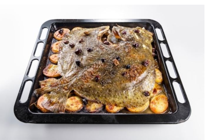 Rodaballo al horno con patatas