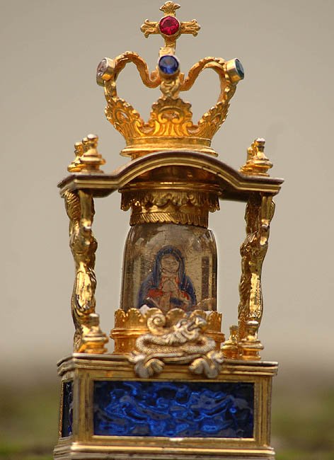 El santuario de la Virgen del Cristal